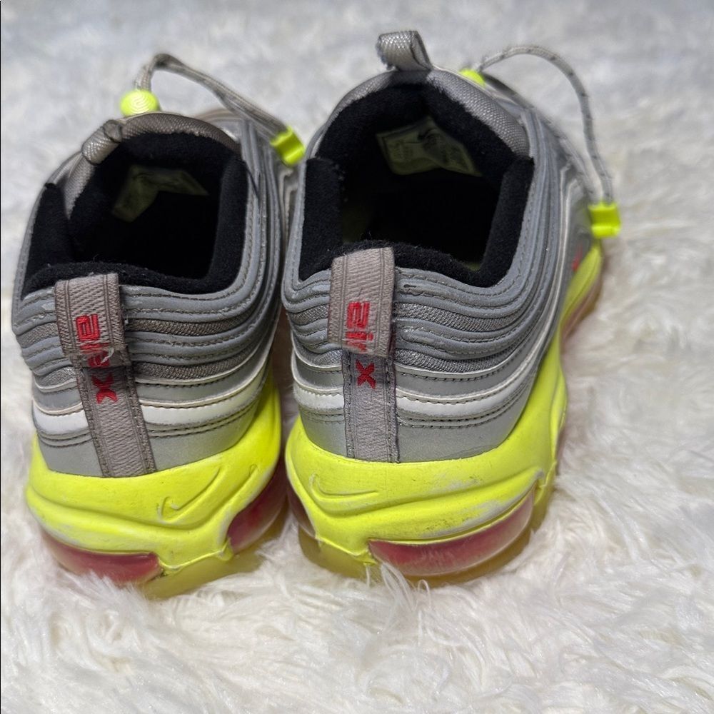 Nike Air Max 97 Metallic Silver with Neon Yellow - Picture 4 of 6